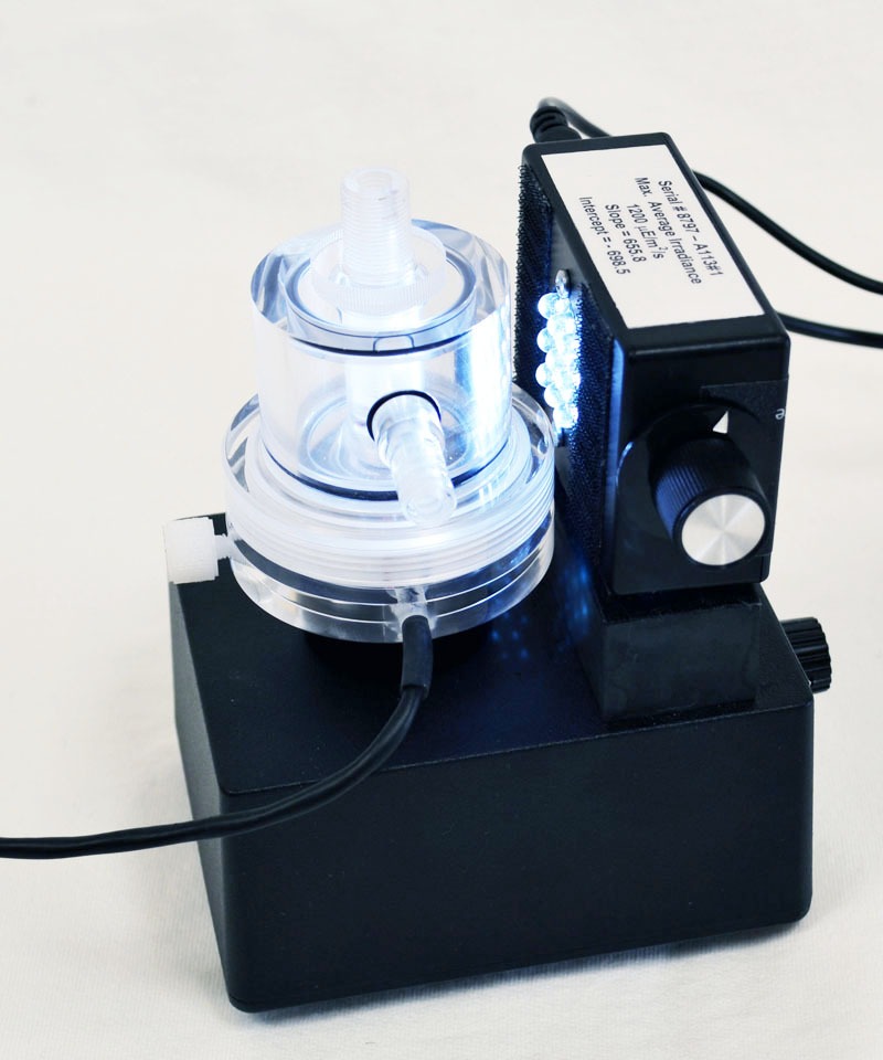 DO electrode with magnetic stirrer and the optional A113 LED light source